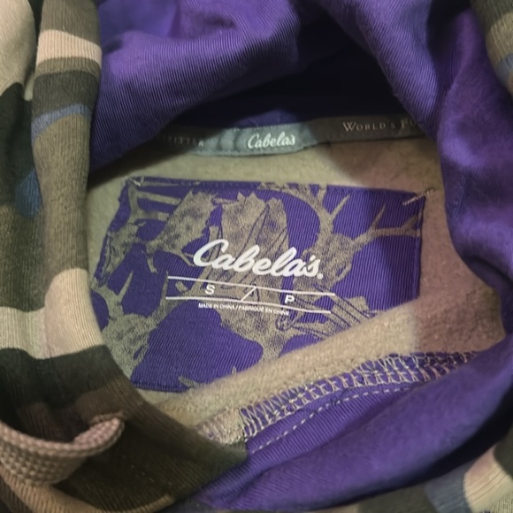 Cabelas Camouflage Hoodie - Green and Purple - Picture 6 of 6